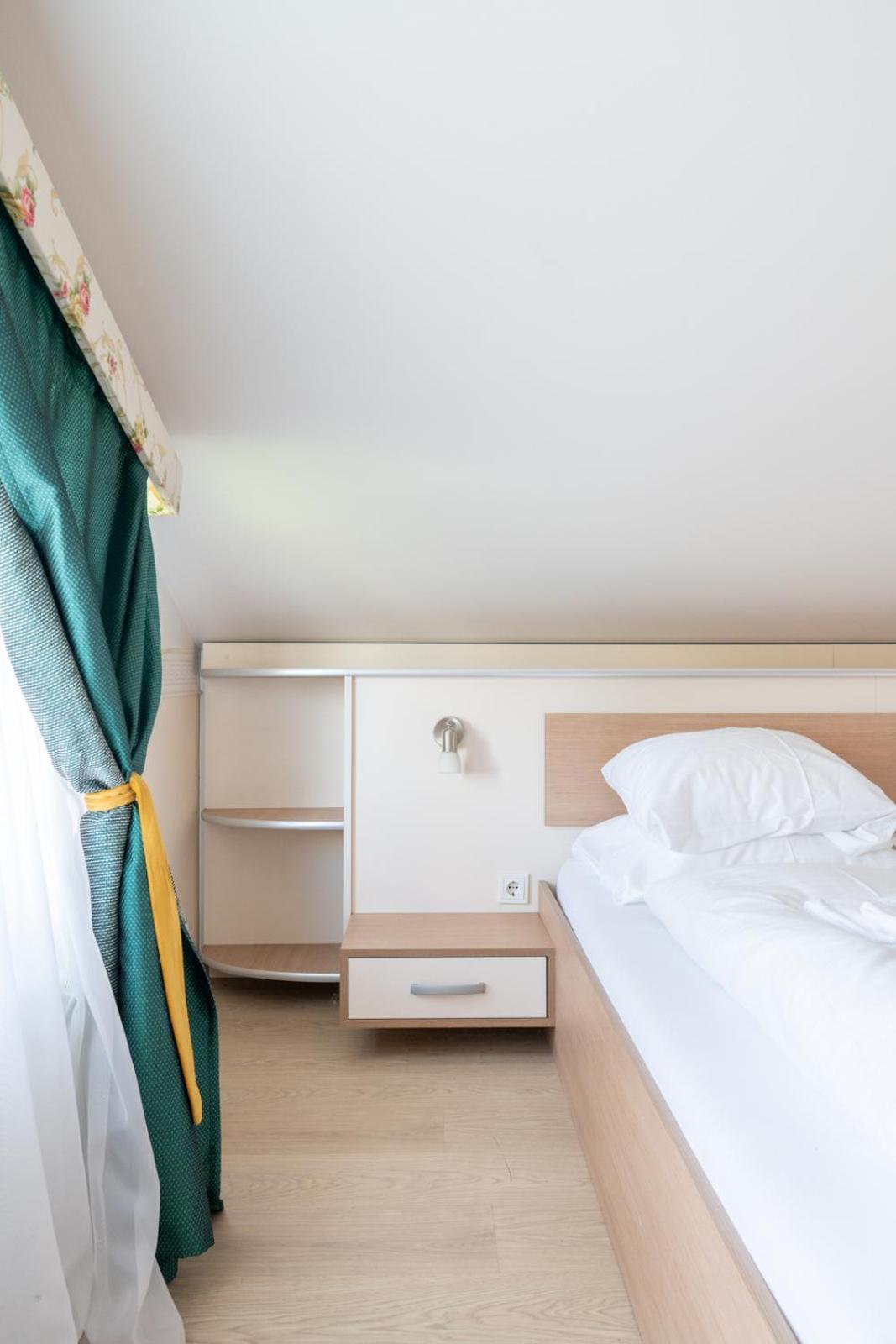 Farawayhomes Aparthotel Near Vienna Airport - Anytime Self Check-In Bruck an der Leitha Exteriér fotografie
