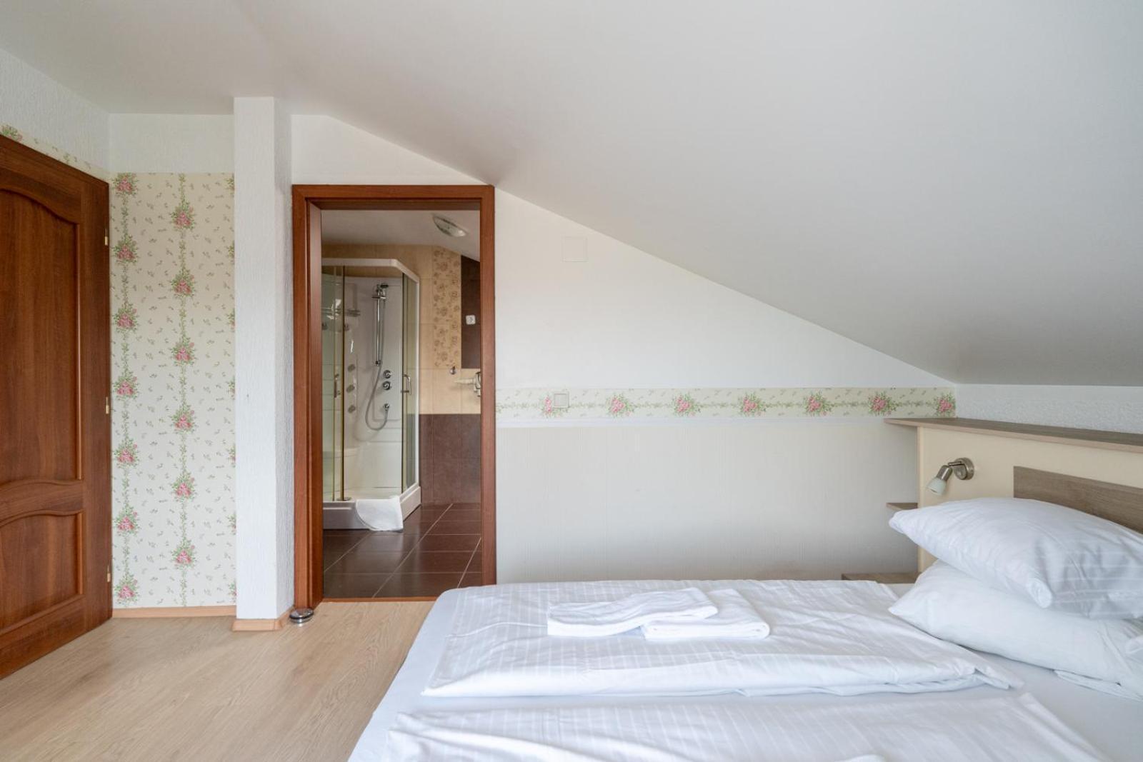 Farawayhomes Aparthotel Near Vienna Airport - Anytime Self Check-In Bruck an der Leitha Exteriér fotografie