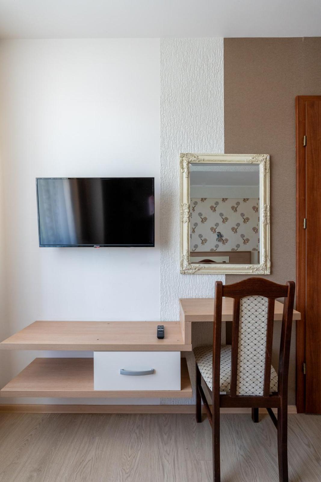 Farawayhomes Aparthotel Near Vienna Airport - Anytime Self Check-In Bruck an der Leitha Exteriér fotografie